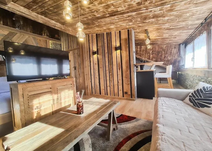 Studio Lachat - Centre village, vue montagnes - AravisTour
